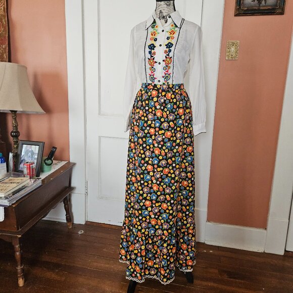 Vintage 70's Bobbie Brooks Mod Shirt and Maxi Skirt Set  S-2/4 - Picture 3 of 12